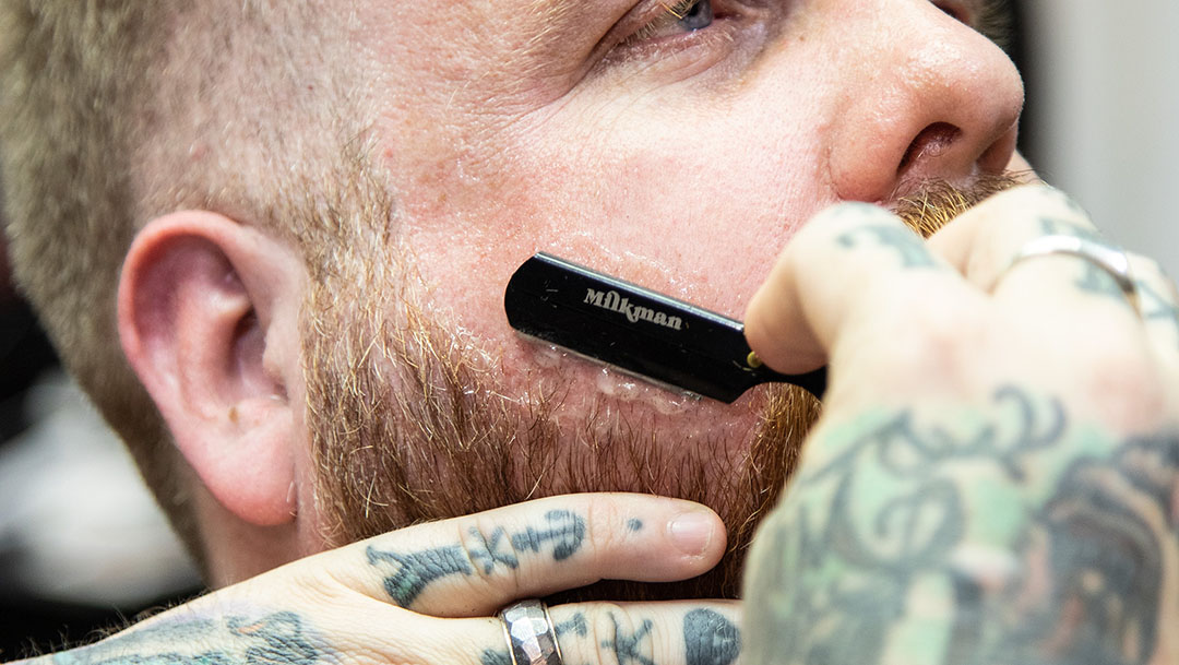 milkman razor used by a barber for shaving beard